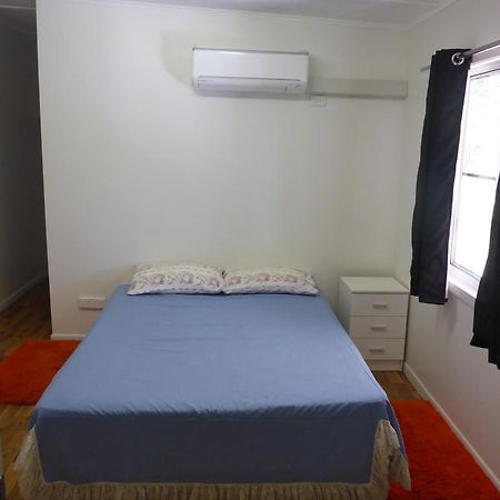 Kenny'S Cabin Appartement Clermont Kamer foto